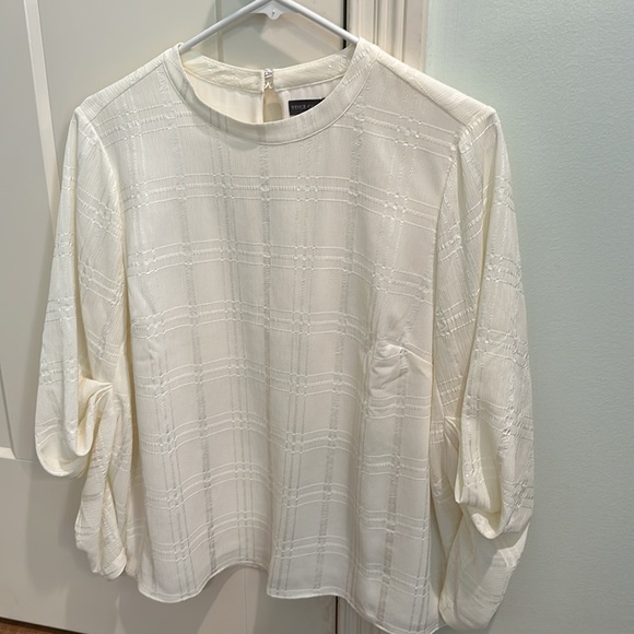 Cream Patterned Top - Picture 2 of 5